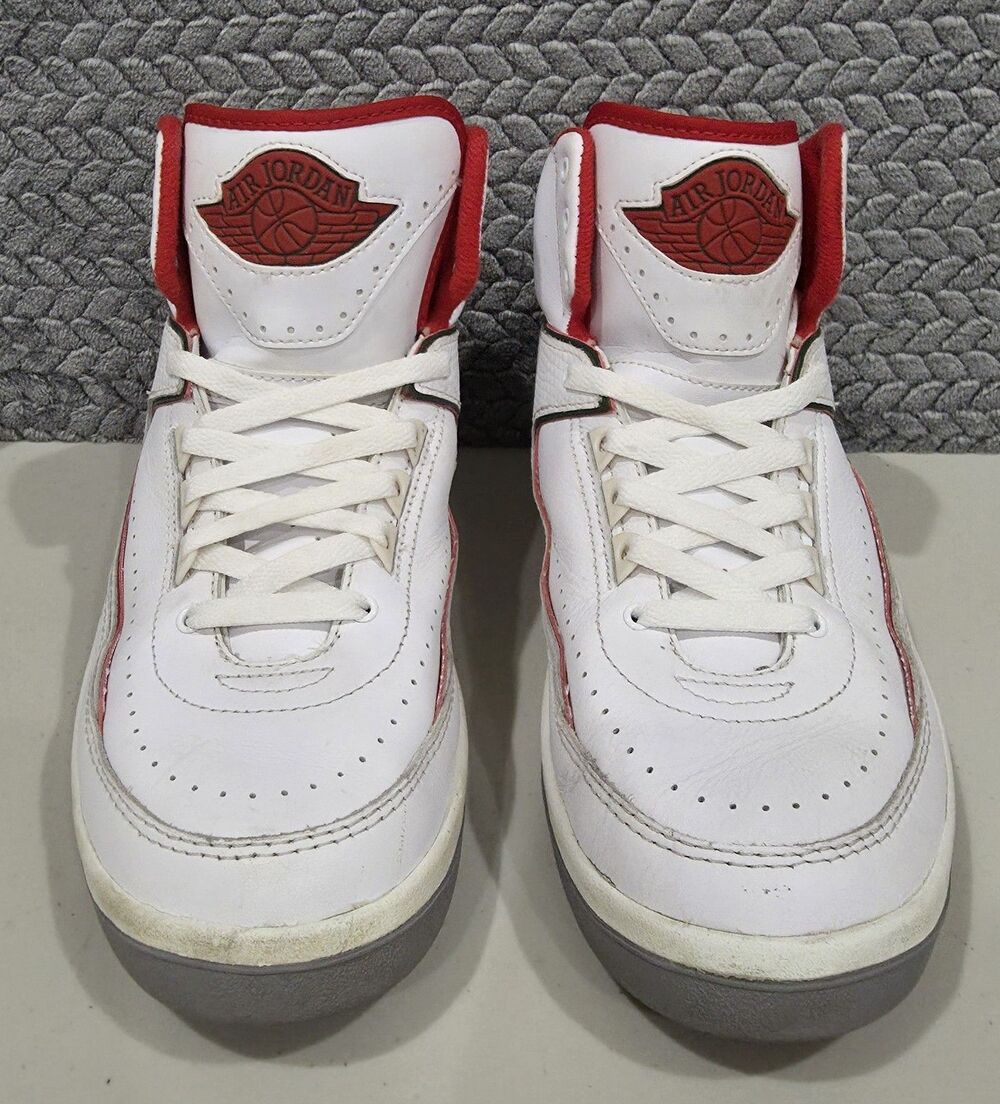 Jordan 2 Retro 'Origins- Size 8 US
